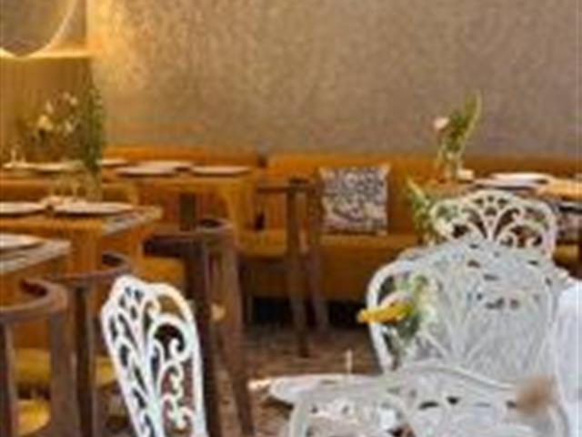 Французский ресторан с эксклюзивной кухней и кондитерской