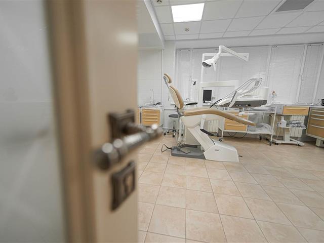 Стоматология на Парке Культуры 400 кв.м.