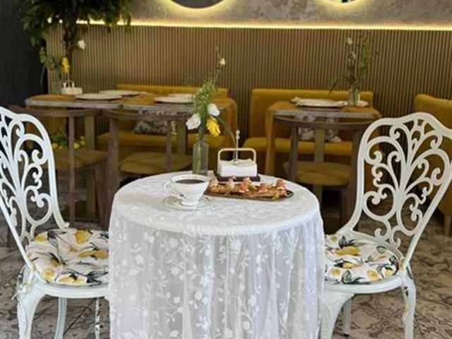 Французский ресторан с эксклюзивной кухней и кондитерской