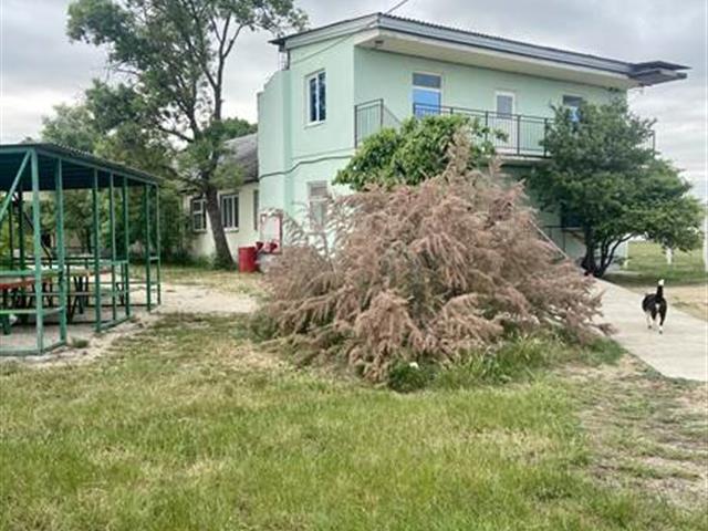 Действующая база отдыха, детский лагерь 