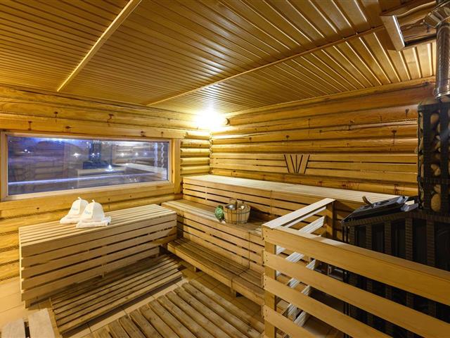 Загородный Оздоровительный центр, Отель 3-звезды