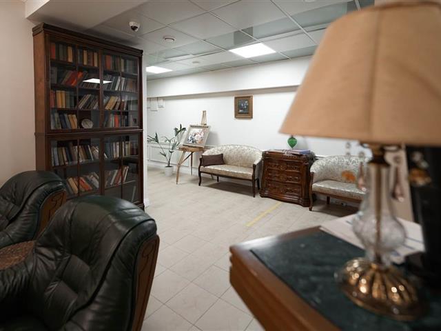 Стоматология на Парке Культуры 400 кв.м.