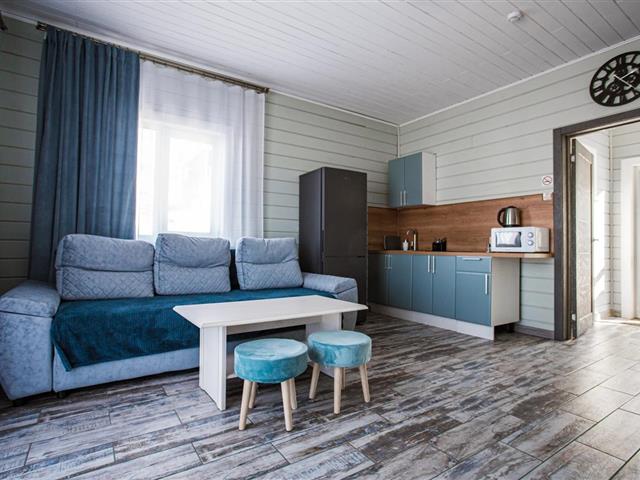 Продаем действующий загородный отель 3*** на берегу Байкала. 