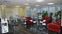 Требуется партнер в высокодоходныйсалон красоты на JLT