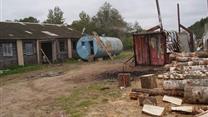 Производство древесного угля.