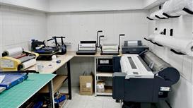 Сеть студий Your Eyes + копицентр | прибыль 300 000 руб/мес