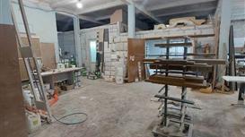 Действующее мебельное производство 