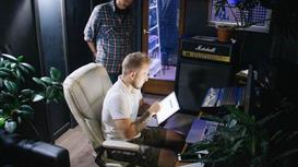 Продаётся прибыльный бизнес музыкальная школа и студия звукозаписи