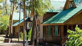 База отдыха действующая на берегу реки Ахтуба