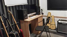 Продаётся прибыльный бизнес музыкальная школа и студия звукозаписи