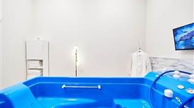 Студия подводного массажа с медицинской лицензией