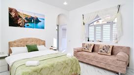 Купить Гостиницу в Крыму у моря