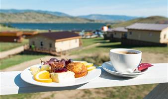 Продаем действующий загородный отель 3*** на берегу Байкала. 