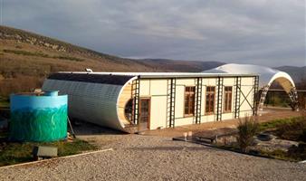 Винодельня с кафе и гост. домами в Крыму.