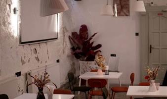 Действующее кафе в Будапеште + основание для ВНЖ — €80 000